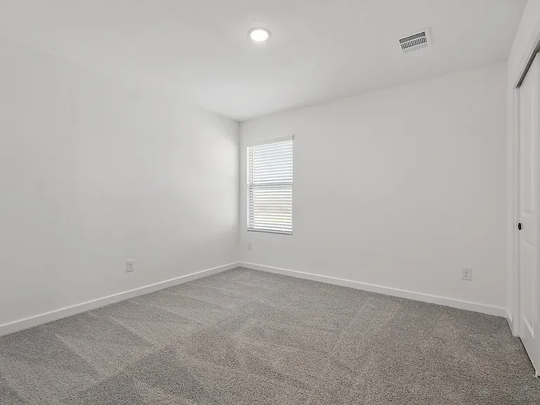 2238 Maple Ridge Dr — Photo 13