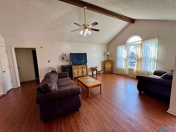5th image of 126 Canopy Rd