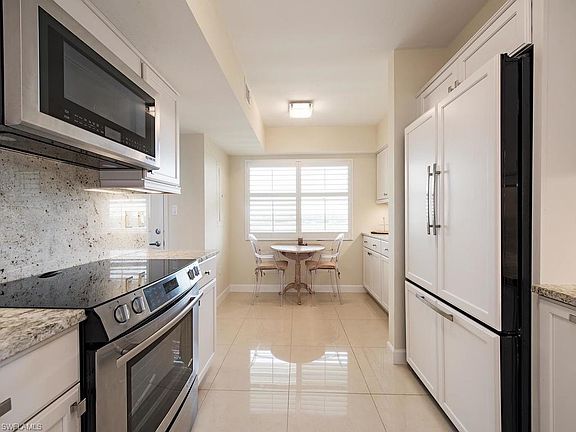 4th image of 5501 Heron Point Dr APT 703