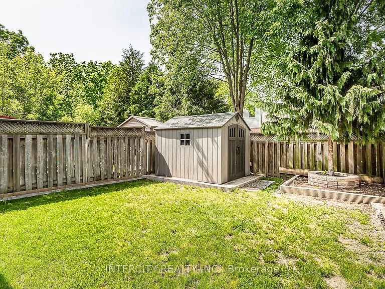 258 McMeeken Dr — Photo 34