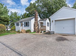 527 Garfield Ave, Toms River, NJ 08753