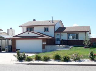 2213 Briarwood Ln, Cheyenne, WY 82009