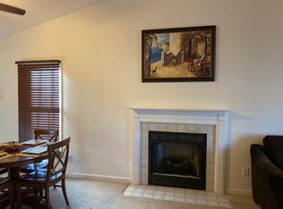 907 Perry Ln, Normal, IL 61761