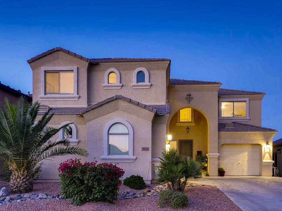 2616 E Rustling Oaks Lane-MLS_Size-001-1