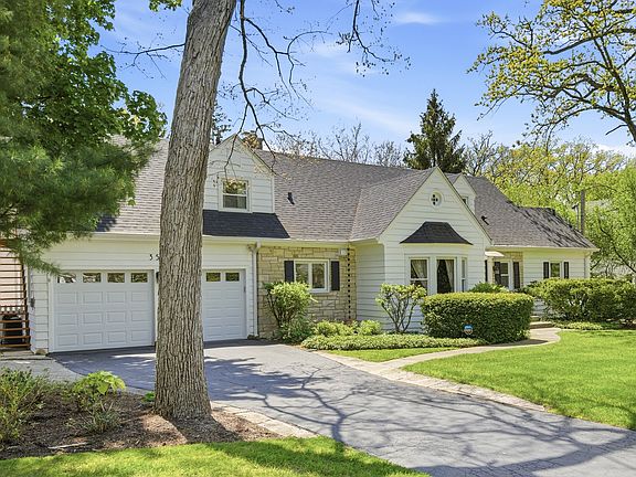 3rd image of 355 Oakdale Ave