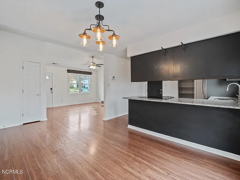 2654 Idlebrook Cir — Photo 5