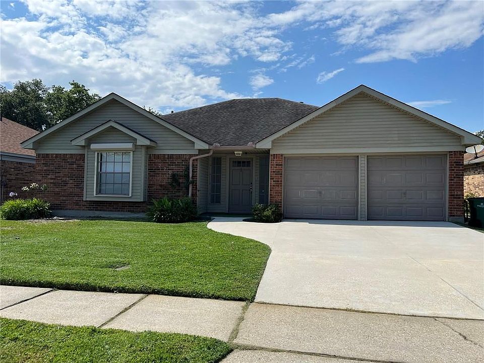 1st image of 2209 Snowbird Dr