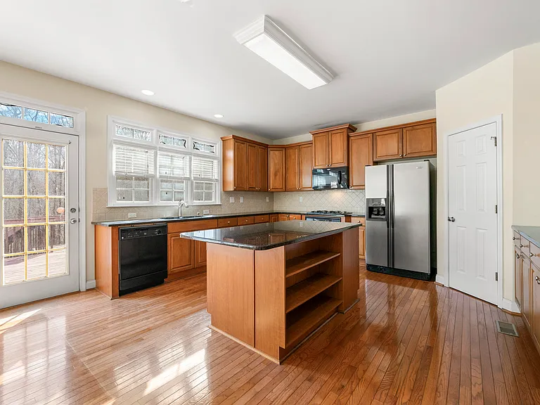 1251 Irwin Lake Way — Photo 7
