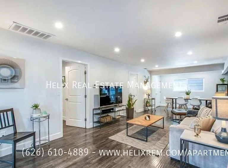 812 Merwin St — Photo 4