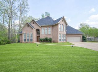 31 Megan Ln, Columbus, MS 39705