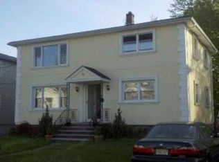 50 Chobot Ln FLOOR 2, Elmwood Park, NJ 07407