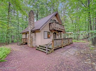 269 Aspen Rd, Pocono Pines, PA 18350