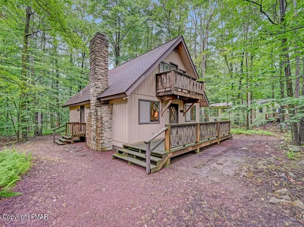 269 Aspen Rd, Pocono Pines, PA 18350