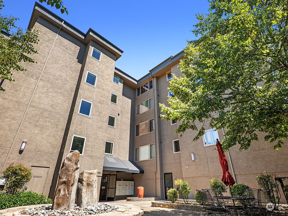 1st image of 14300 32nd Avenue NE #404