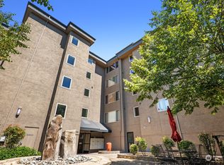 14300 32nd Ave NE APT 404, Seattle, WA