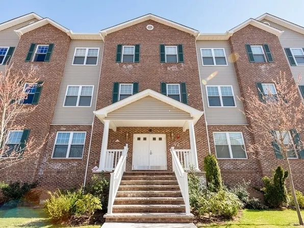 92 Willow St Unit 3, Bloomfield, NJ 07003