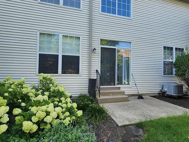 2822 Gypsum Cir — Photo 3