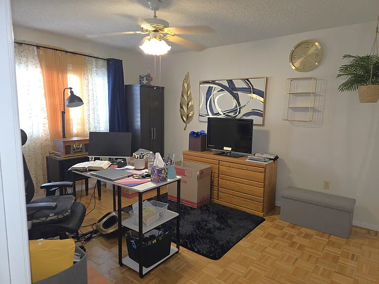 26481 Fordham Dr — Photo 24