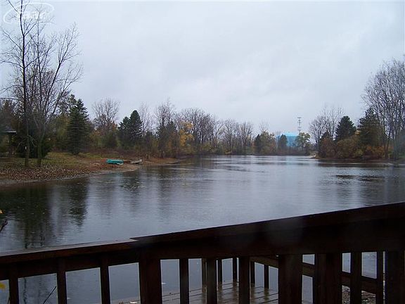 5th image of 6269 Squire Lake Dr