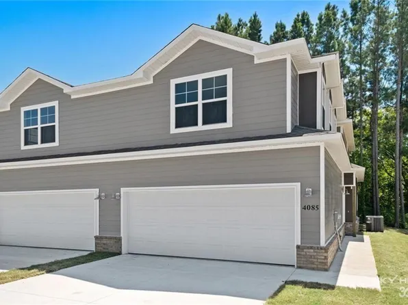 4083-4085 W Sardinia Way, 4083-4085 W Sardinia Way #1, Fayetteville, AR 72704