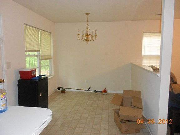 4th image of 6332 Carver Blvd