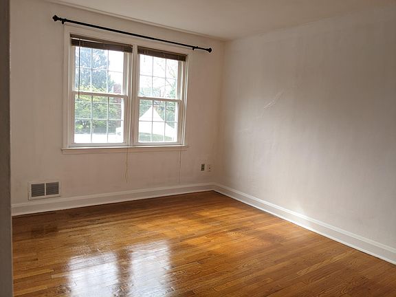 5th image of 1419 Putty Hill Ave