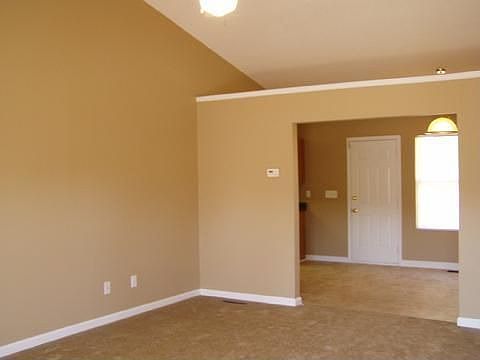 2nd image of 221 Chesterton Dr