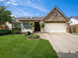 3305 Cliffview Dr, Corinth, TX 76210