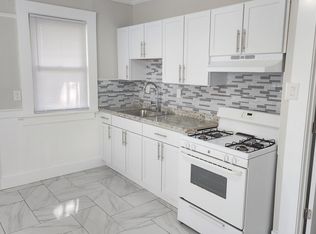1516 Pembroke St #2R, Bridgeport, CT 06608