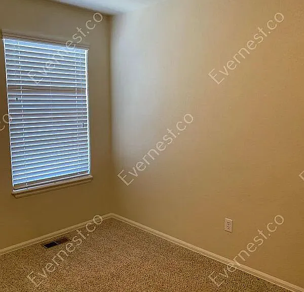 3412 Shrikes Tail Hts — Photo 5