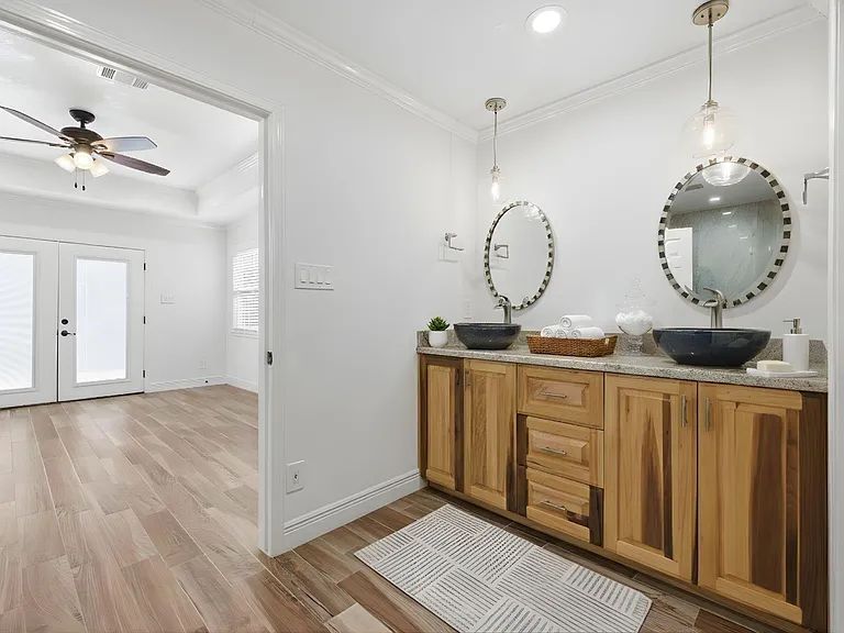 1320 Woodvine Dr — Photo 21