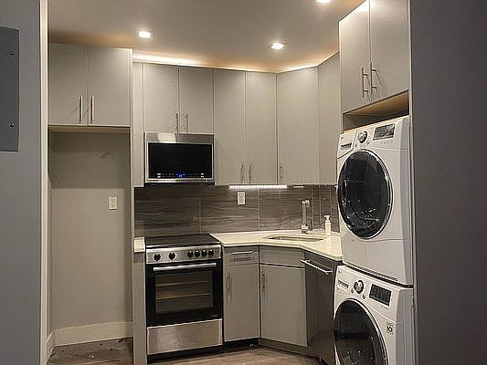1st image of 234 E 116th St APT 14