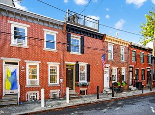 1704 Webster St, Philadelphia, PA 19146