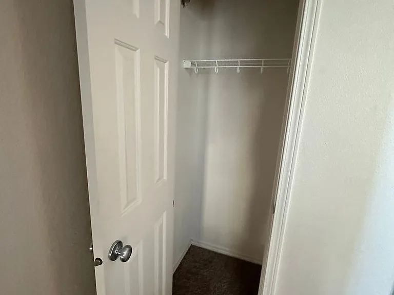 4903 Porlier Ln — Photo 11
