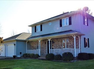 1305 E Harrison St, Washington, IA 52353