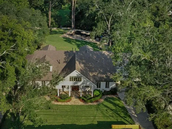 302 S America St, Covington, LA 70433