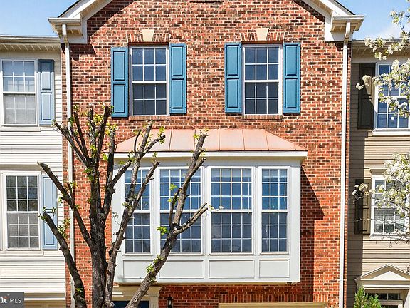 4th image of 1252 Corbett Pl