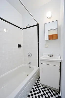 Rented by Best Apartments North Inc | media 18