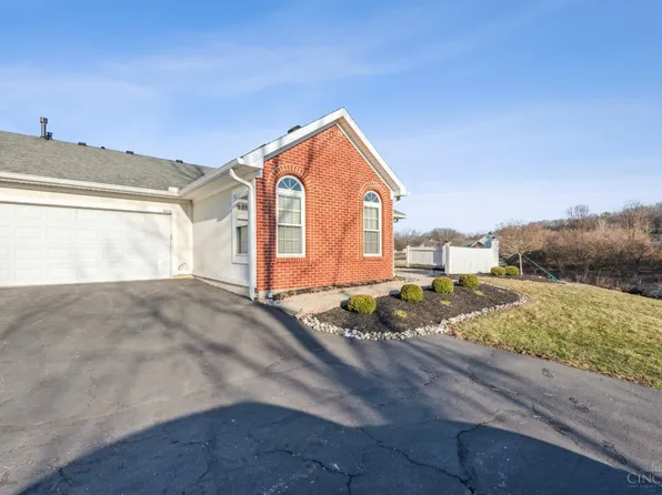8428 Woodreed Dr, West Chester, OH 45069