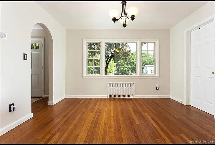 28 Brooklawn Ave — Photo 5