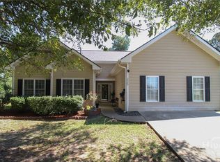 225 Camelot Dr, Athens, GA 30606