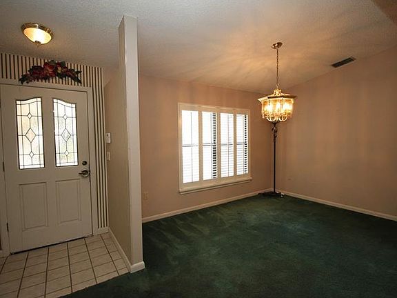 2nd image of 1602 S Golfview Dr