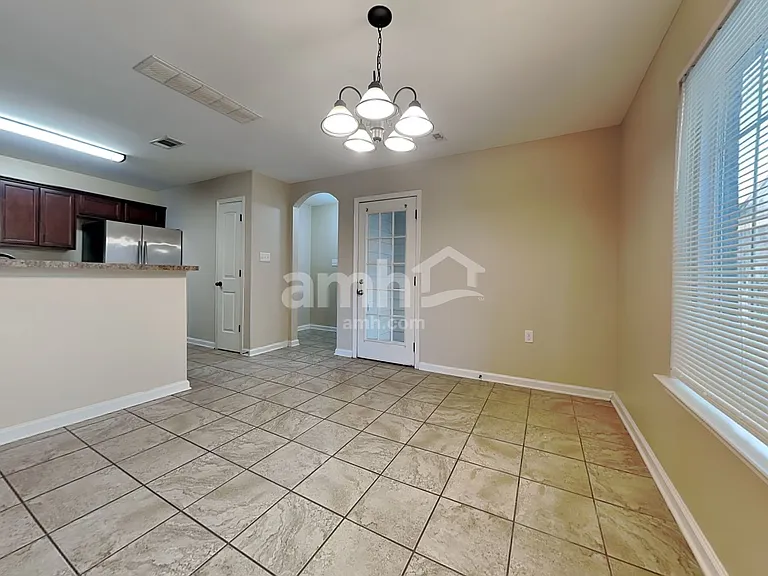 1246 Carlton Ridge Dr — Photo 6
