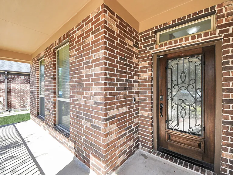 19126 Gaslamp Point Ct — Photo 18