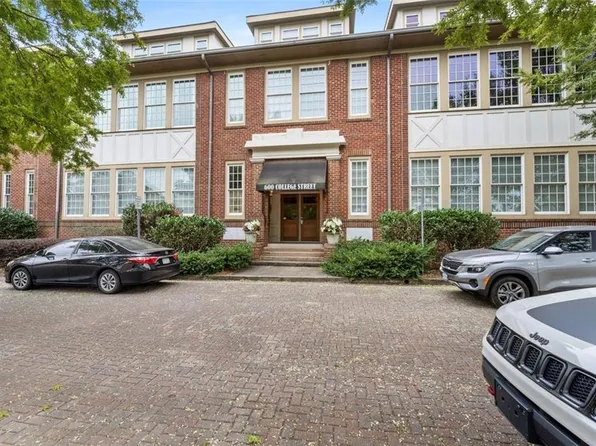 600 College St Unit 101, Hapeville, GA 30354