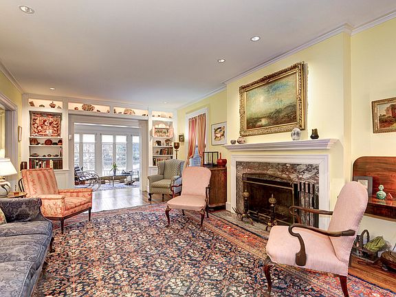 Large, lovely living room