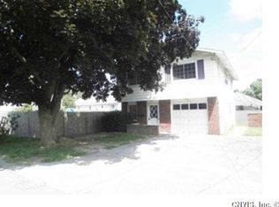 145 Laurel Ave, Liverpool, NY 13088