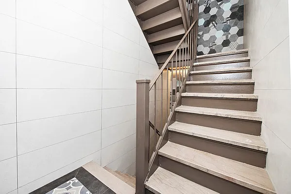 Rented by Keller Williams NYC | media 16