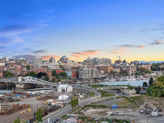 2nd image of 363 Tyee Rd #408