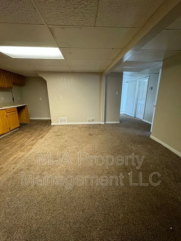 Building Photo - 1154 S 800 W #B